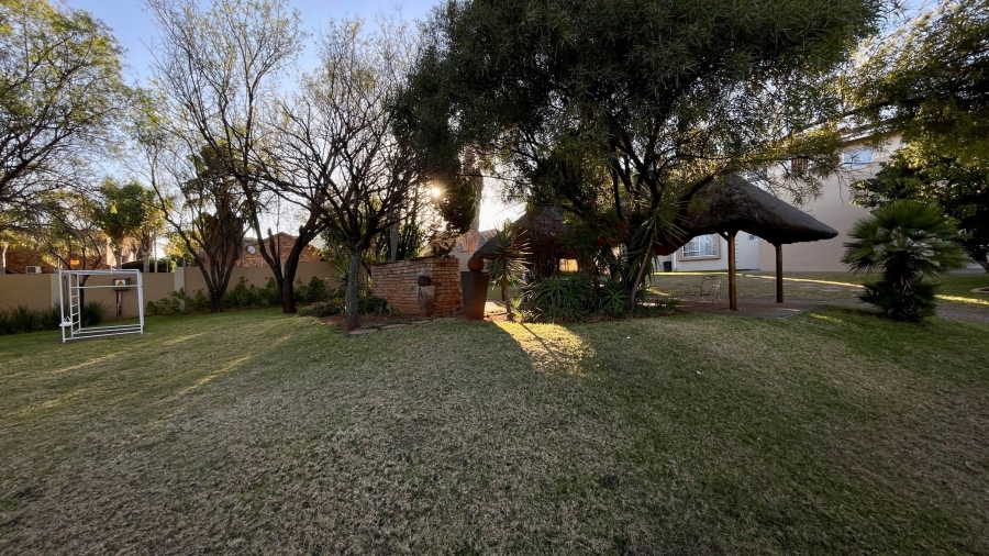 2 Bedroom Property for Sale in Wilkoppies North West